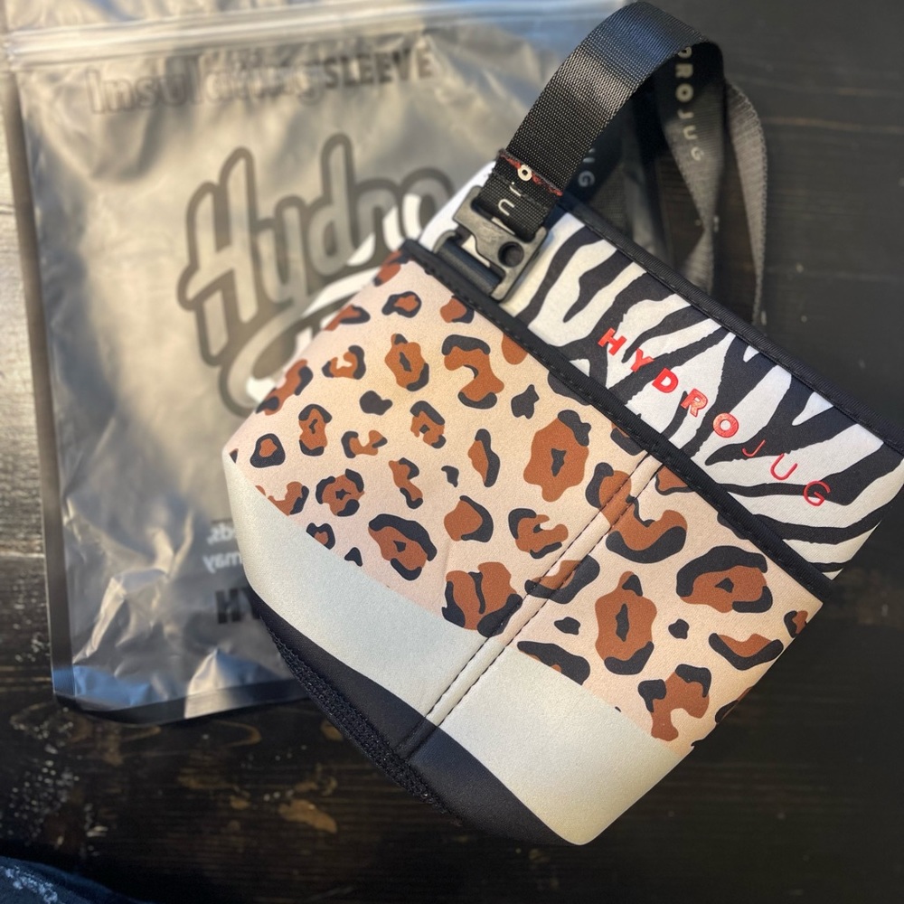 NWT Hydro Jug Sleeve